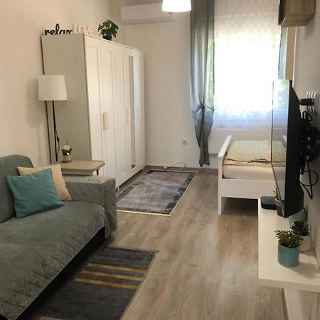Studio Stipe- With Free Parking, Self Check-In 0-24 Zagreb Exterior photo