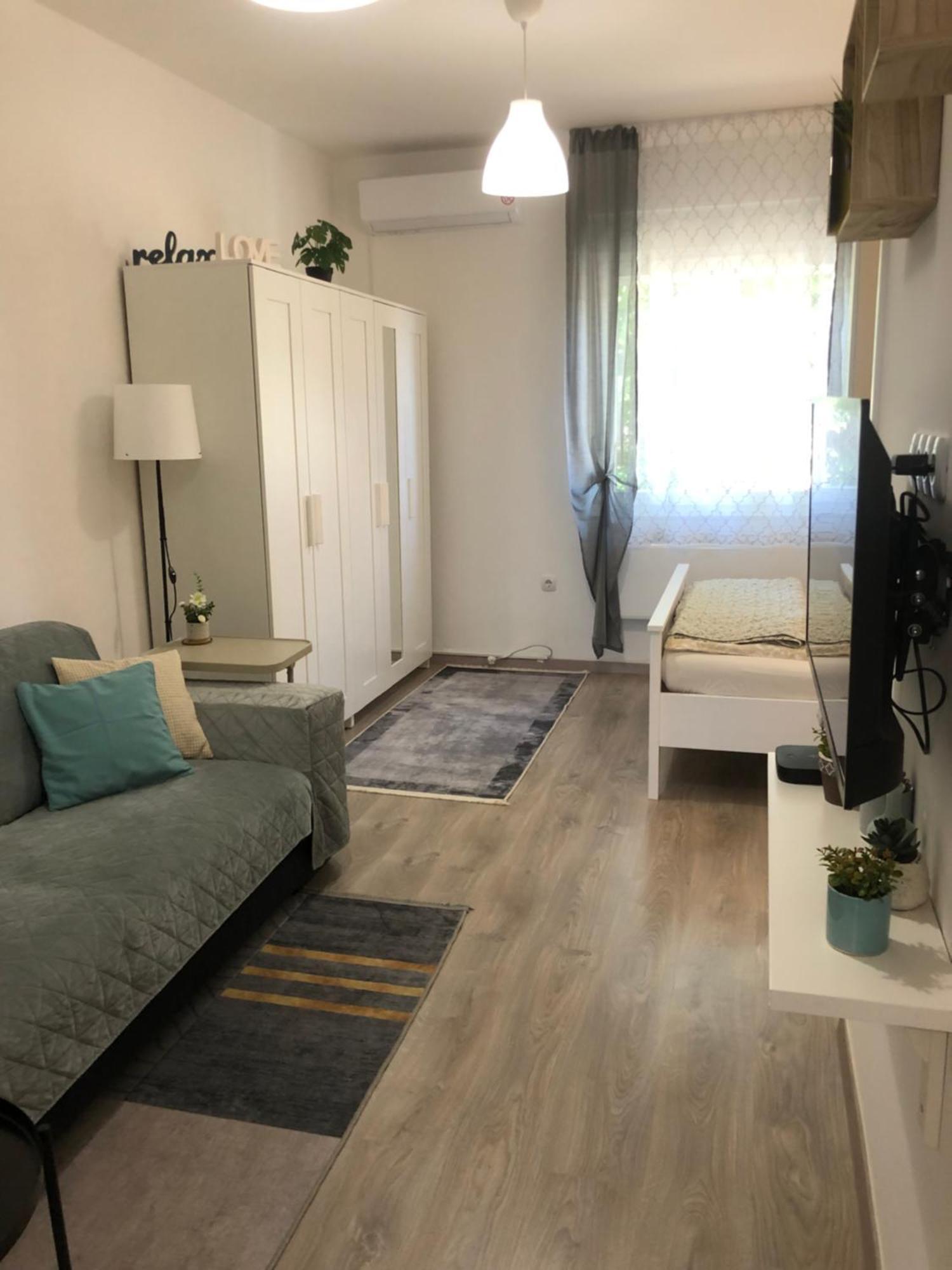 Studio Stipe- With Free Parking, Self Check-In 0-24 Zagreb Exterior photo
